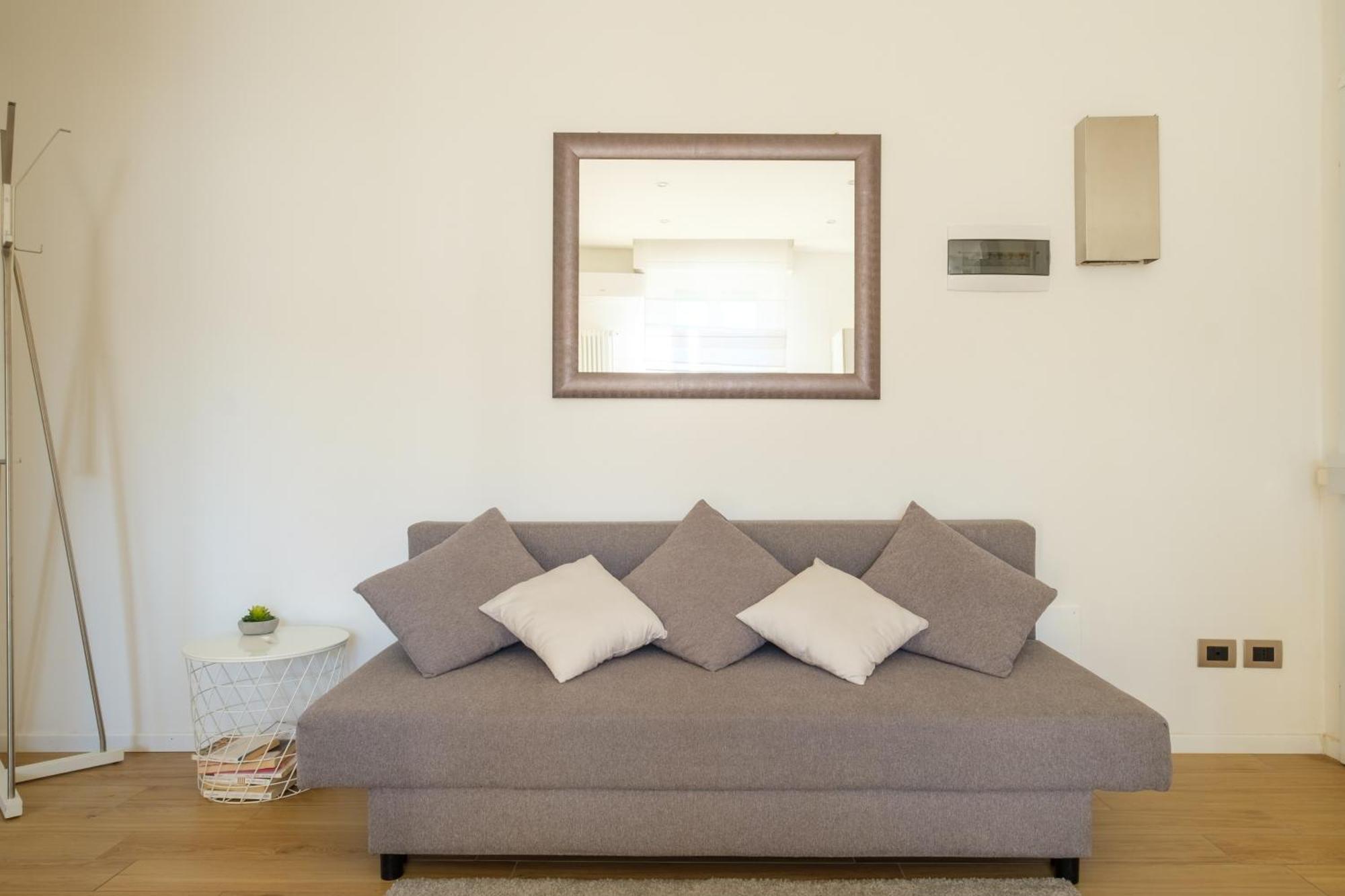 Scandellari Apartments - Stylish Stay For Two Guests Bolonha Exterior foto