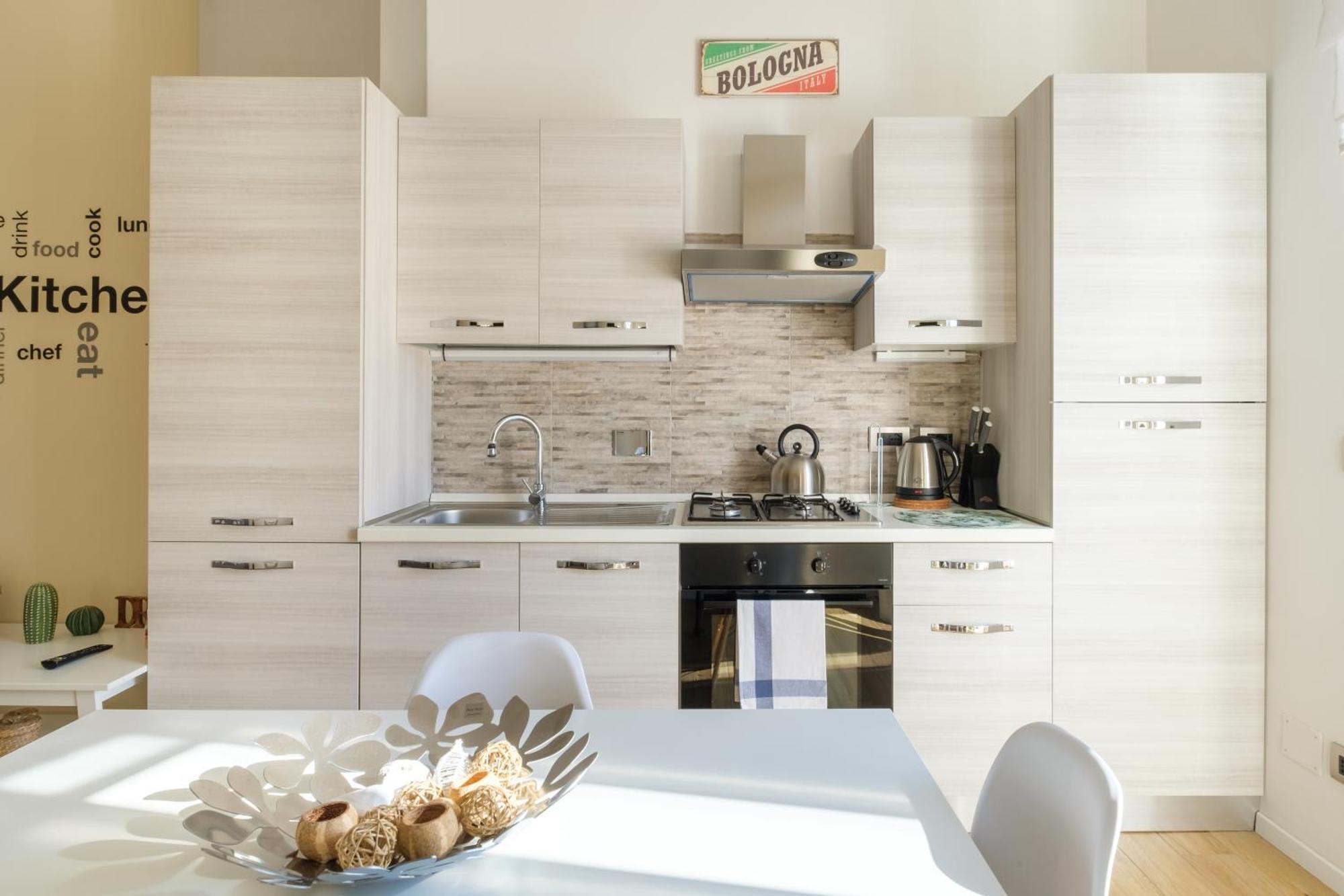 Scandellari Apartments - Stylish Stay For Two Guests Bolonha Exterior foto